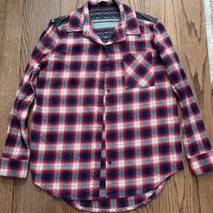 Altar’d State Fairground Fall Flannel: Size XS🍁
